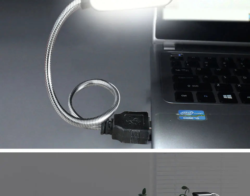 Portable USB Reading Light - Flexible Mini Book Lamp for Laptop ,Desk & Night Reading